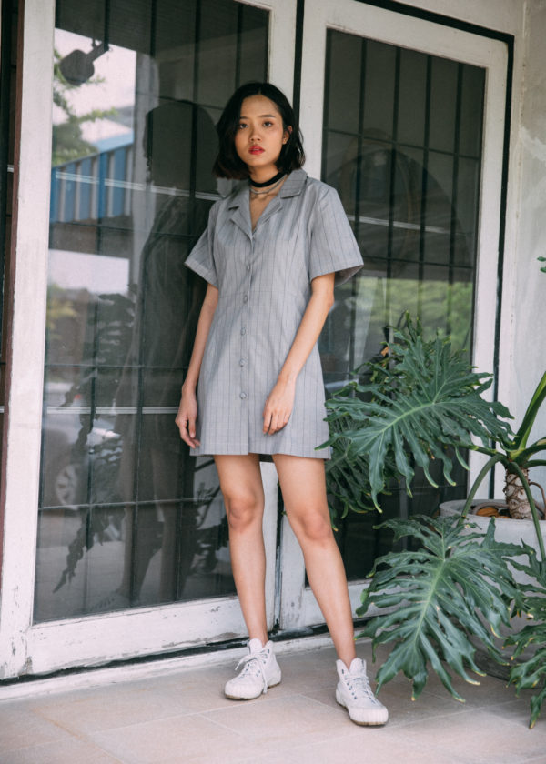 AYNIRISM Grey plaid blazer dress เดรสปกสูท สีเทา