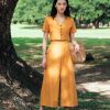 AYNIRISM Mustard cotton linen button front crop top with Mustard cotton linen wide crop pants เสื้อครอปคอตตอนลินินกระดุมหน้า สีมัสตาร์ด และ กางเกงขากว้างคอตตอนลินิน สีมัสตาร์ด