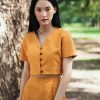 AYNIRISM Mustard cotton linen button front crop top with Mustard cotton linen wide crop pants เสื้อครอปคอตตอนลินินกระดุมหน้า สีมัสตาร์ด และ กางเกงขากว้างคอตตอนลินิน สีมัสตาร์ด