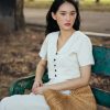 AYNIRISM Ivory cotton linen button front crop top with Ivory cotton linen wide crop pants เสื้อครอปคอตตอนลินินกระดุมหน้า สีขาวงา และ กางเกงขากว้างคอตตอนลินิน สีขาวงา